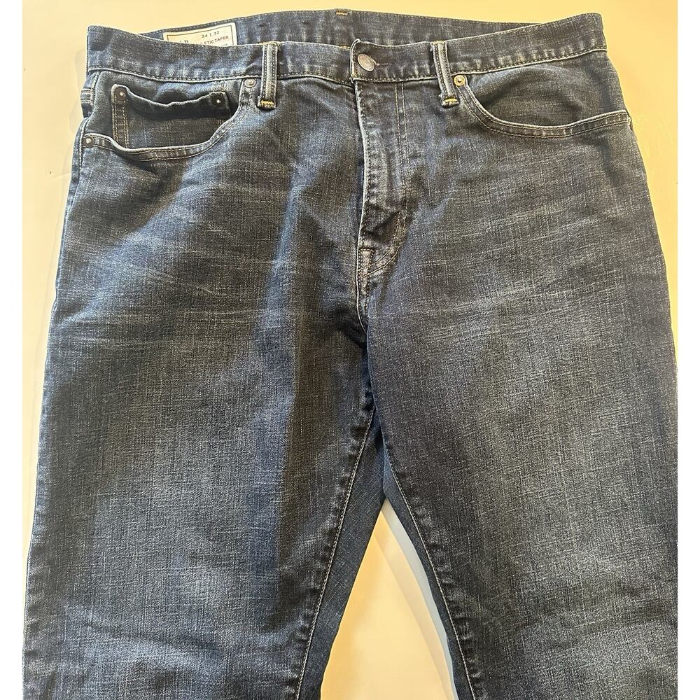 GAP Athletic Taper Jeans Mens Sz 34x32 Medium Wash Denim Stretch Comfort Casual